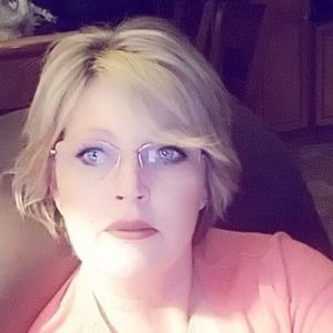 Meet your Posher, Theresa